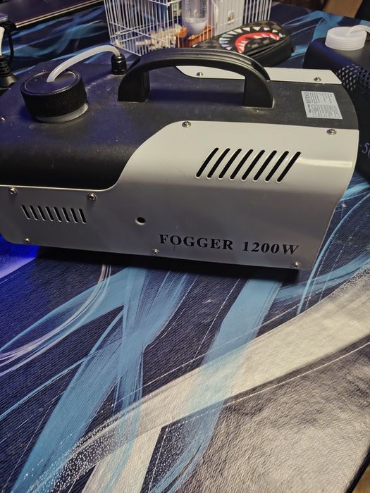 Mașină de fum cu lumini