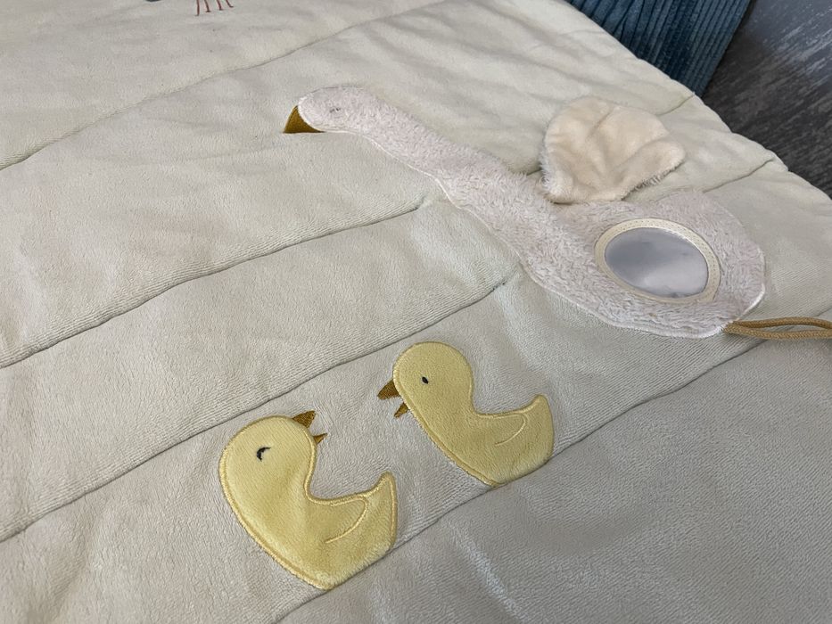 Дървена активна гимнастика и меко килимче Little Dutch