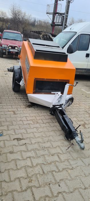 Pompa şapă  mecanizată