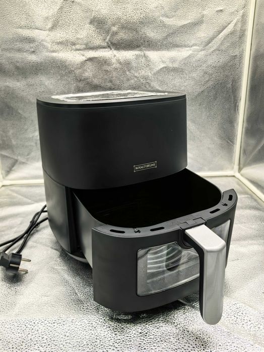 Fritiera aer cald Royalty Line 6,5 L digital 369 lei