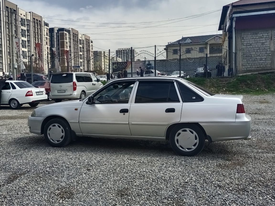 Машина сатылады Daewoo люкс