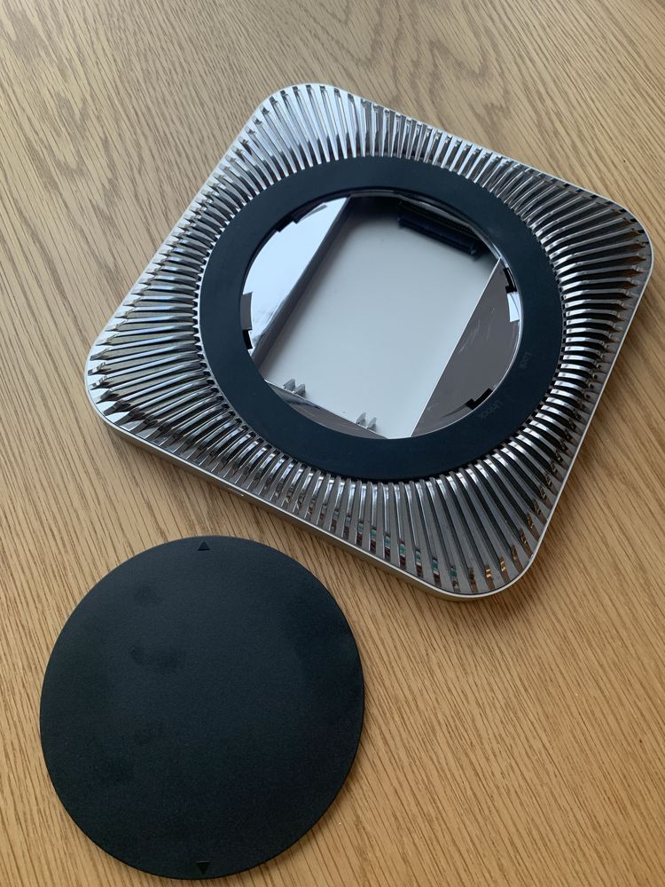 Докинг станция за Mac mini
