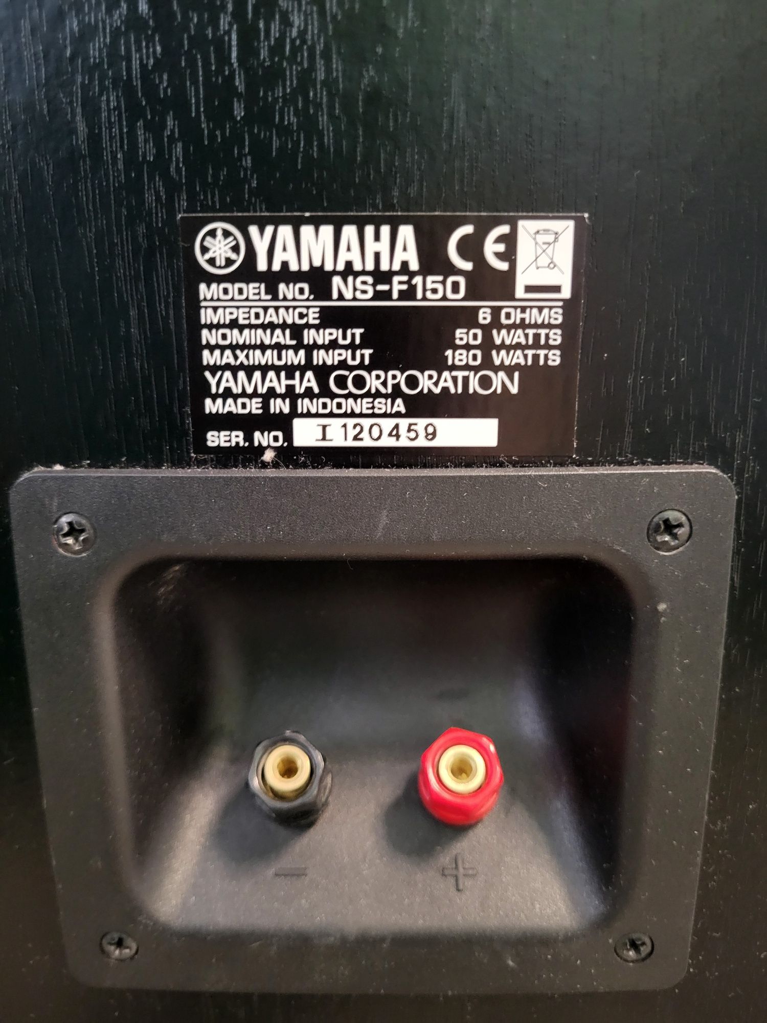 Продаётся  колонки YAMAHA  NS-C 150, NS-B 150, NS-F 150