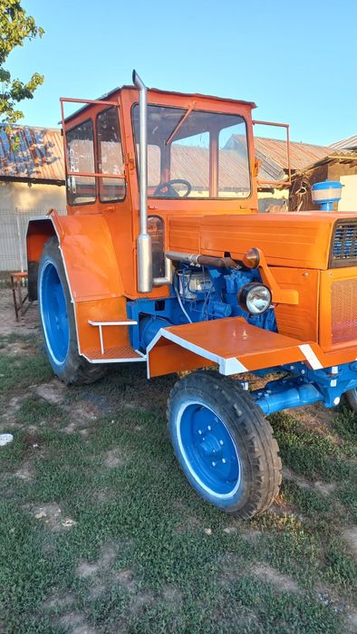 De Vanzare Tractor U650