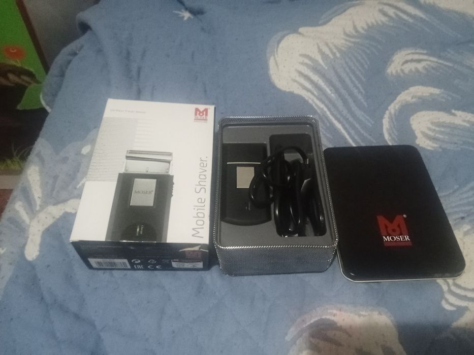 Электрическая мобильная бритва Moser