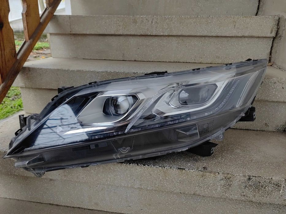 Фар Mitsubishi Eclipse Cross FULL LED ляв / Фар Митсубиши Еклипс Крос