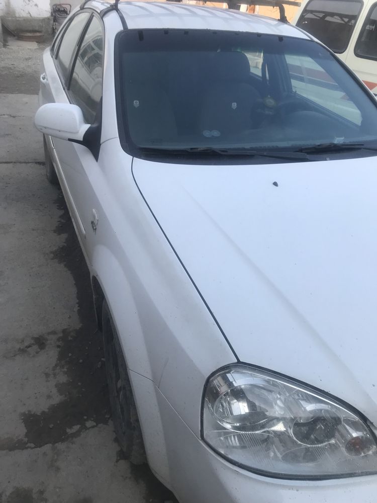 Ласетти урта холатда