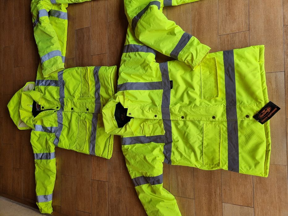 Geacă reflectorizanta groasă M,L Import Germania