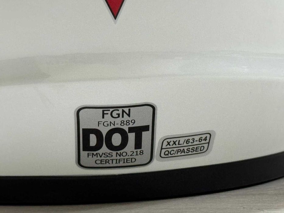 Мото Каска FGN - 889