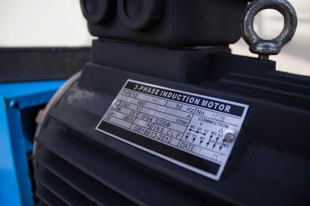 Granulator furaje KL 150 motor inclus, matrita 4 mm Garanție 24 luni