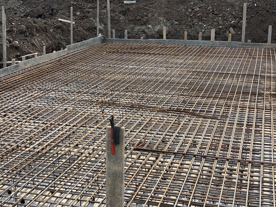 Firma Constructii executam blocuri/case la rosu, la preturi corecte !!