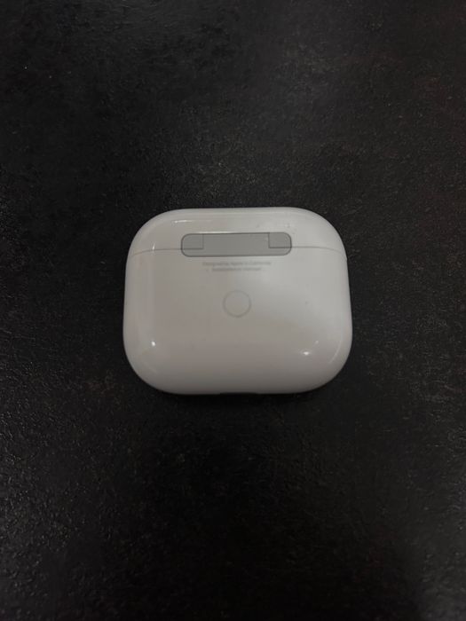 AirPods 3 – folosite 2 luni, stare foarte bună, fără cutie
