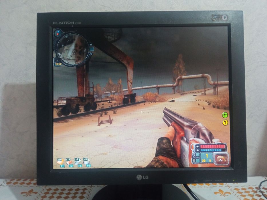 Монитор за символическую цену