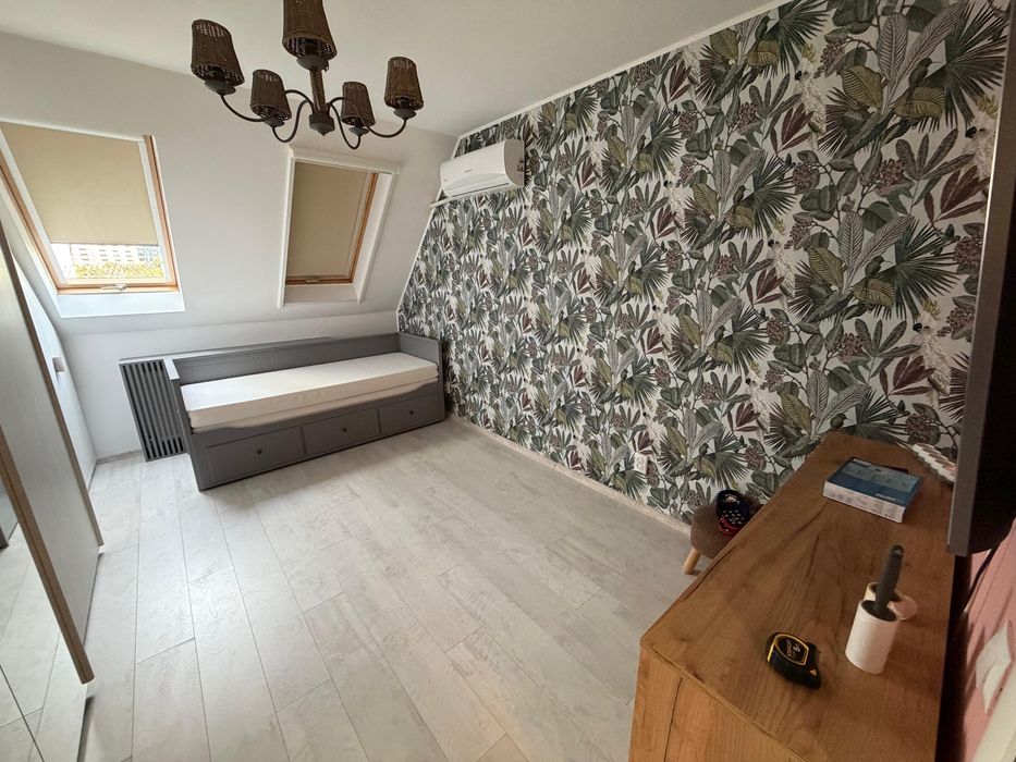 Apartament 3 camere+terasa 31 mp+2 locuri parcare subteran+ boxa