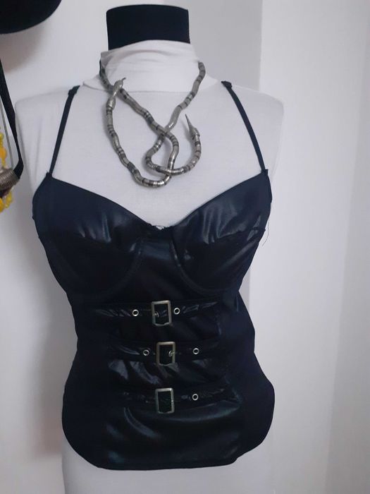 Lenjerie de corp sexy models