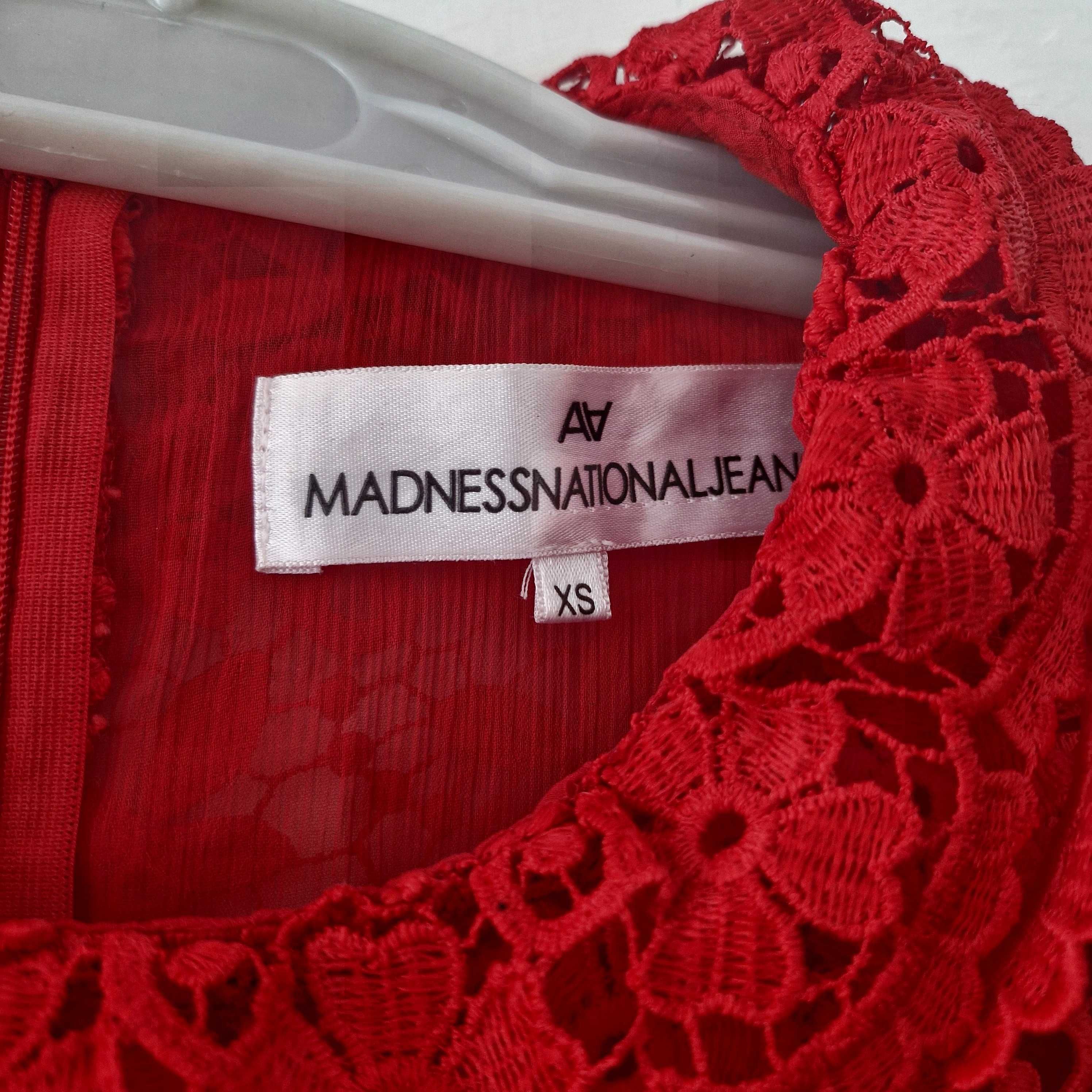 Rochie roșie dantelată elegantă Madness – mărime XS