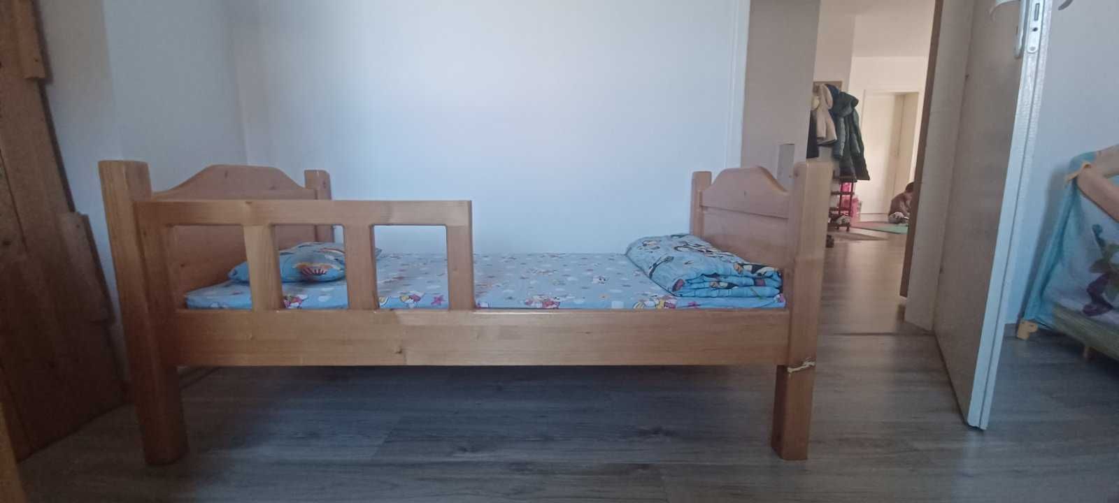 Детско легло от масив