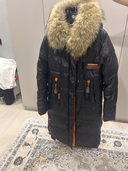 Продам зимнюю куртку