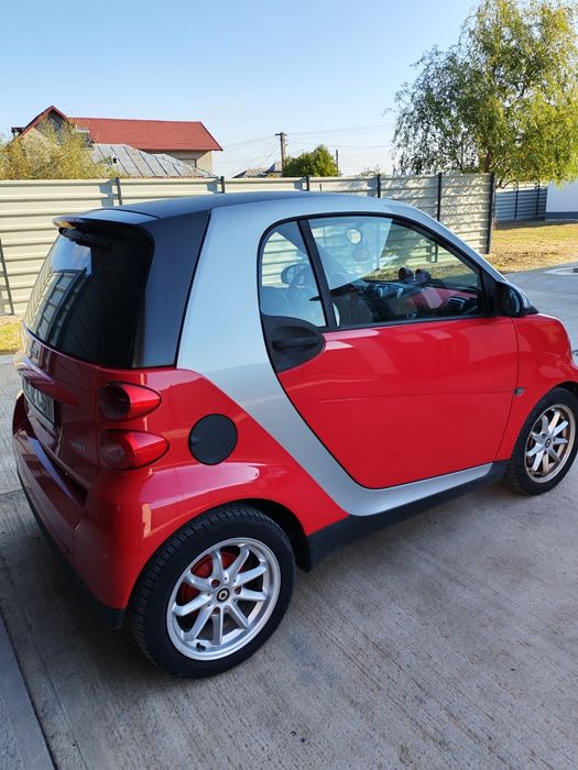 Vând smart fortwo 451 mhd 71cp 2011