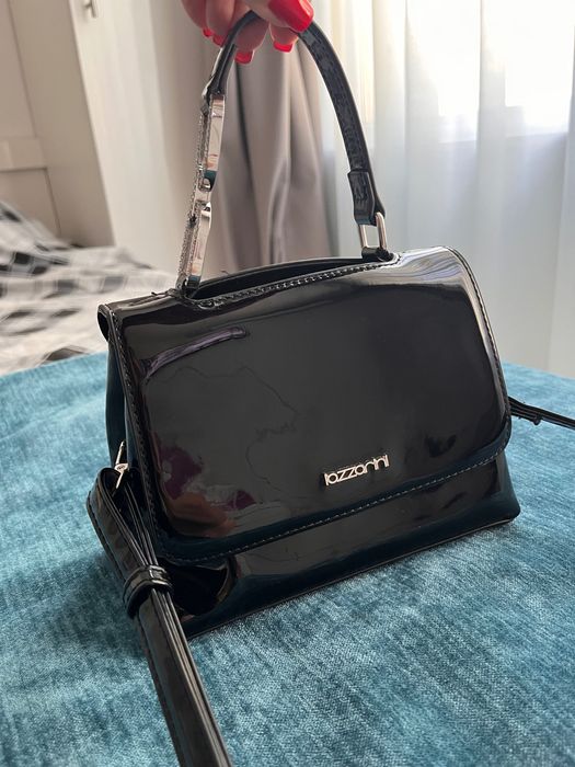 Продавам дамска чанта