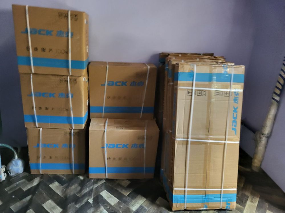 Jack tikuv mashinalari yengi pochka