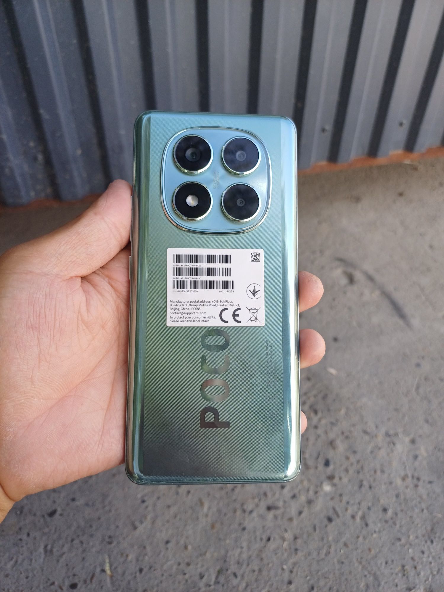 POCO  X7  12/512