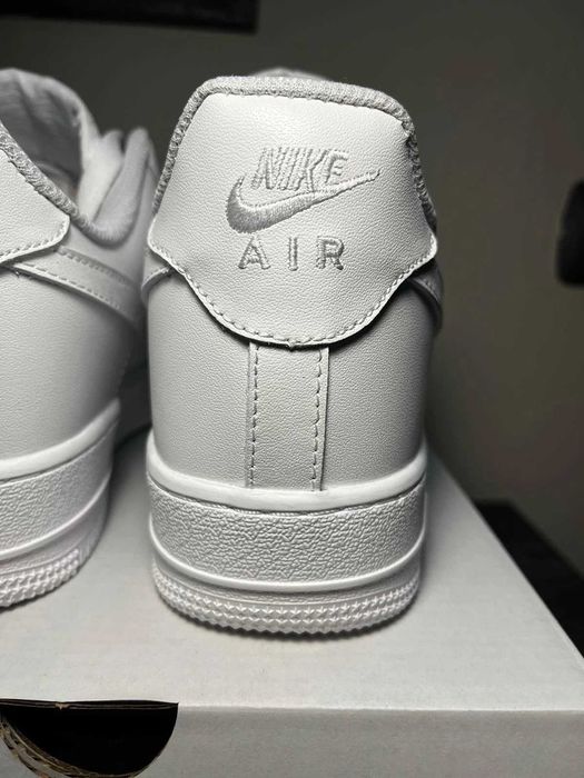Nike Air Force 1 Triple White 36,37,38,39.40,41,42,43,44,45,46,47