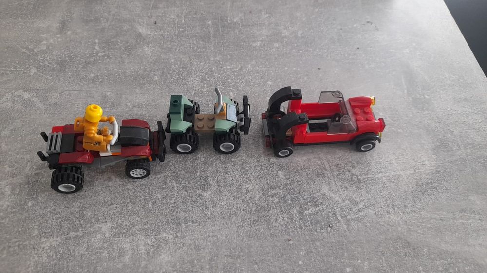 Set LEGO City complet, masina de politie;