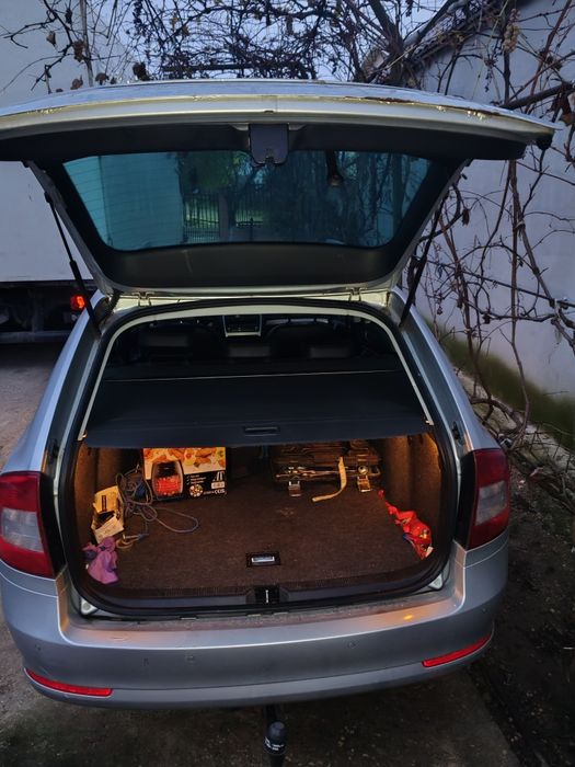 Skoda Octavia 2 facelift 2025  2.l 140 cai