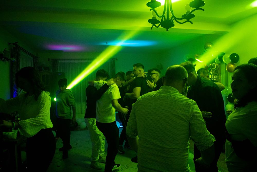 DJ & MC - Evenimentul tau, pasiunea noastra!