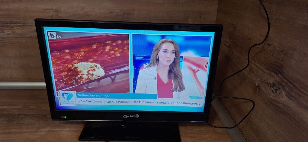 LED телевизор Arieli, 19  инча