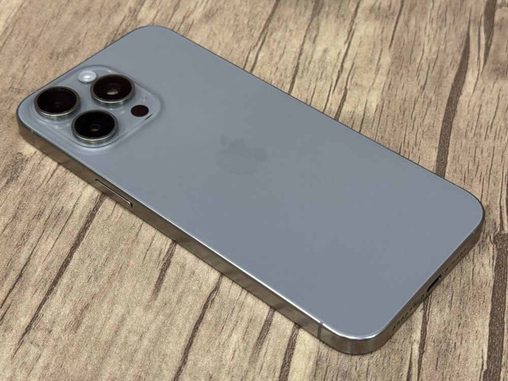 iPhone 15 Pro Max Natural Tatanium, 256GB, 100%