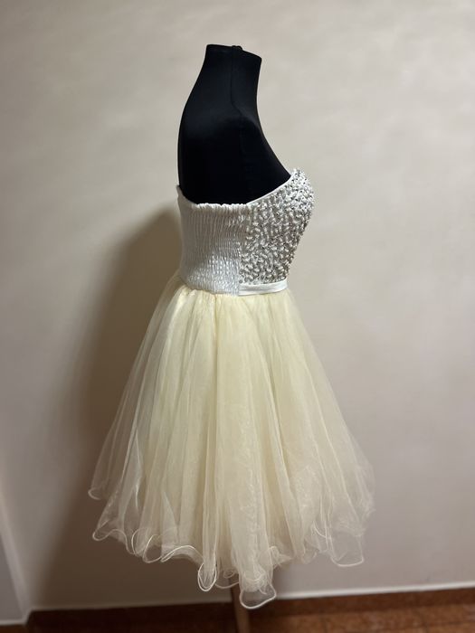 Rochie pentru ocazie impecabila