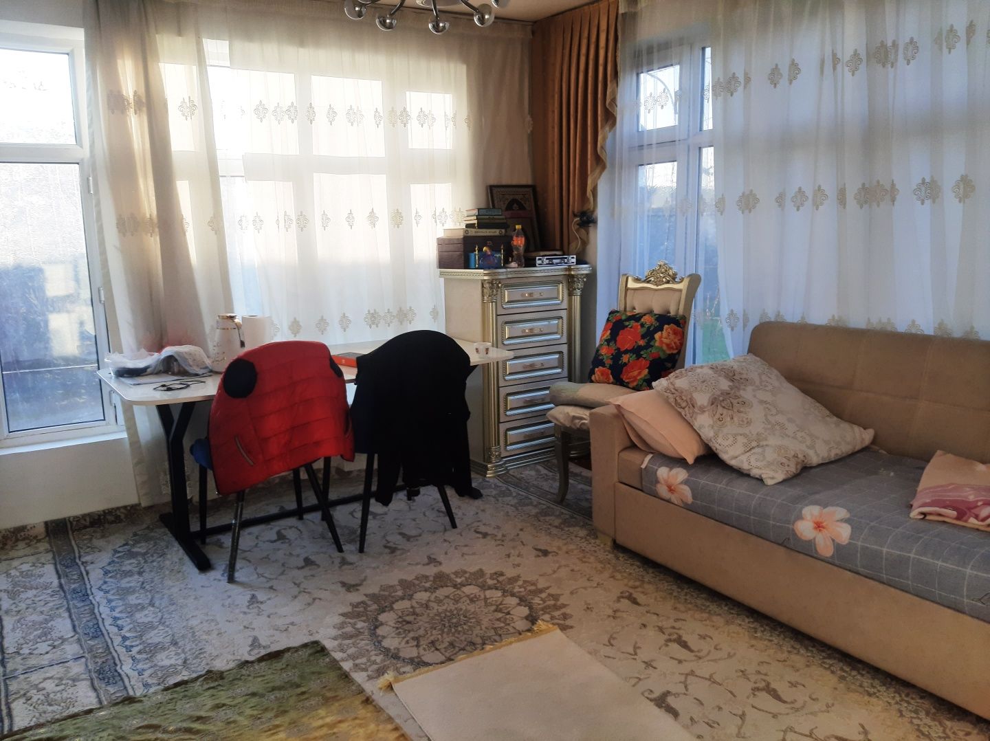 Yangihayot tumani, Rayxon, 1tor kochasi, 8-2 Uy