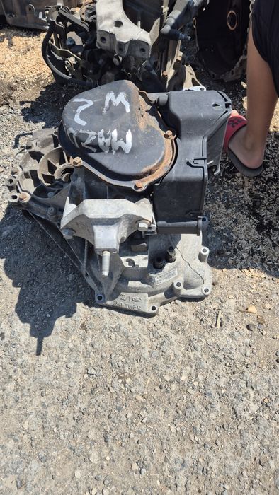 Скоростна кутия и съединител за Мазда 2 1.5 бензин 2003- 2008г