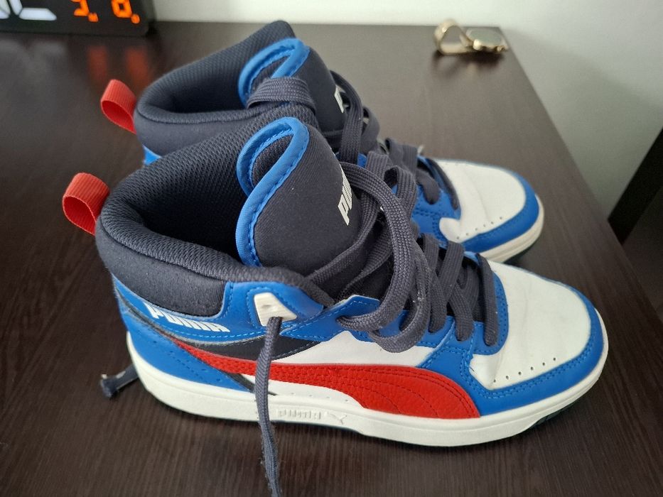 Adidasi puma 36, interior 22 cm