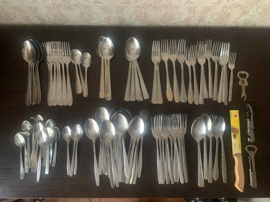 Вилки и ложки ножи столовые приборы