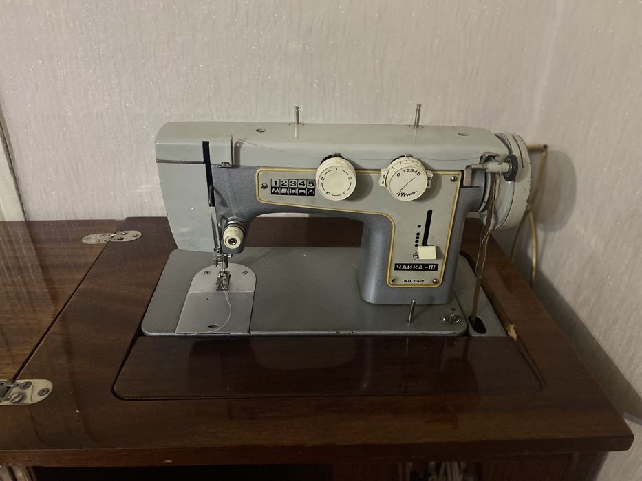 Продам швейную машину «Чайка» б/у