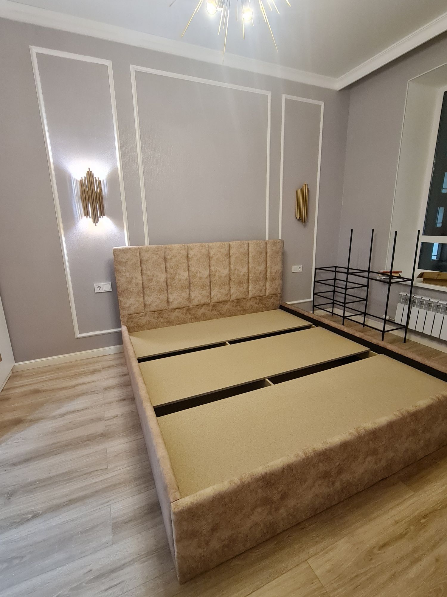 Двуспальная новая кровать 180×200