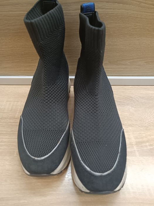 Daniele girarbo,liu Jo,български,италиански