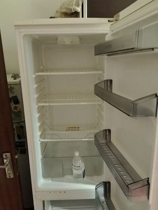 Combina frigorifica de vinzare