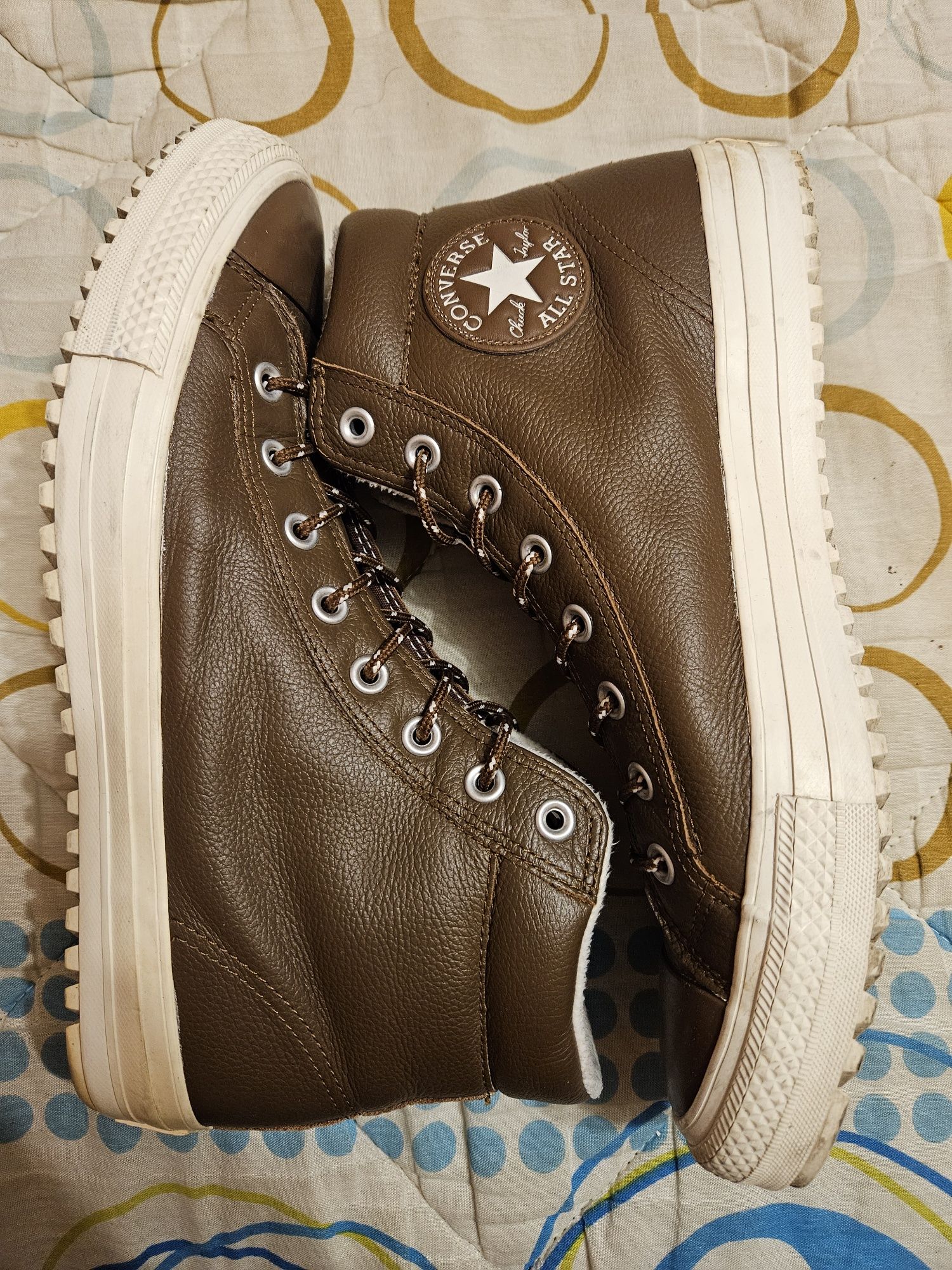 Converse din Piele mărimea 45