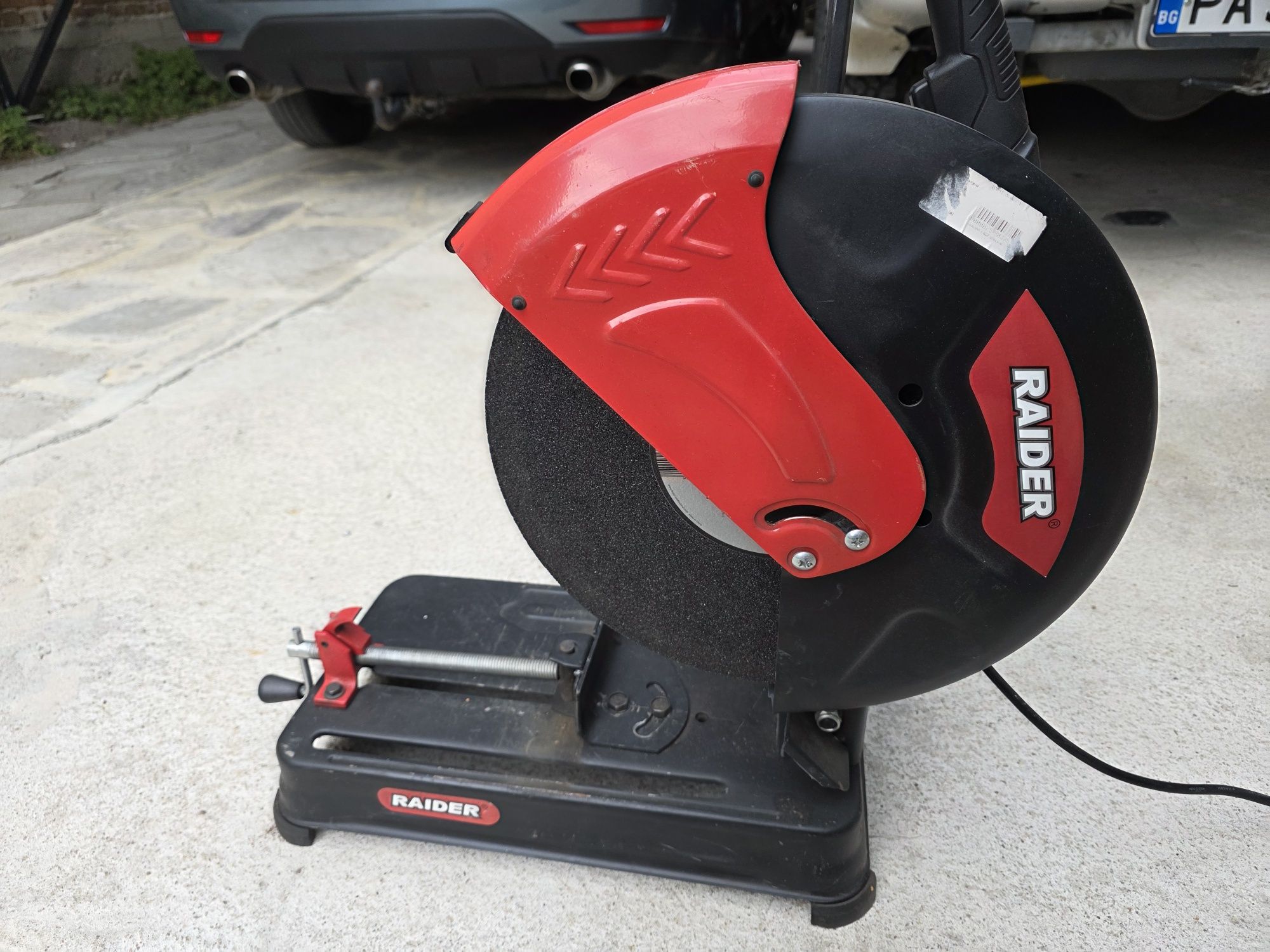 Циркуляр за метал Raider RD-CM06, 2500 W, Ø 355 мм