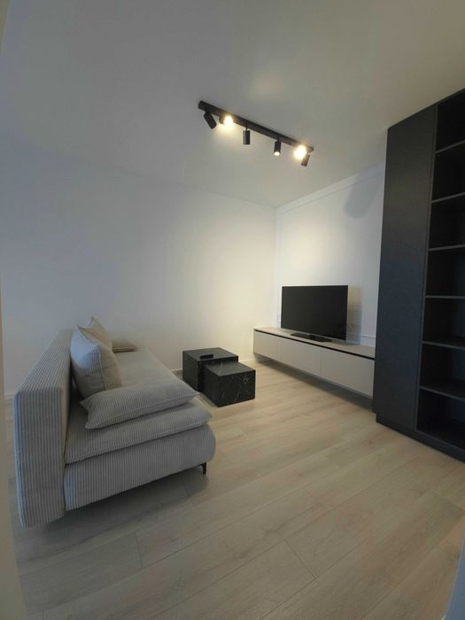 Inchiriez ap 2 camere Denya Forest