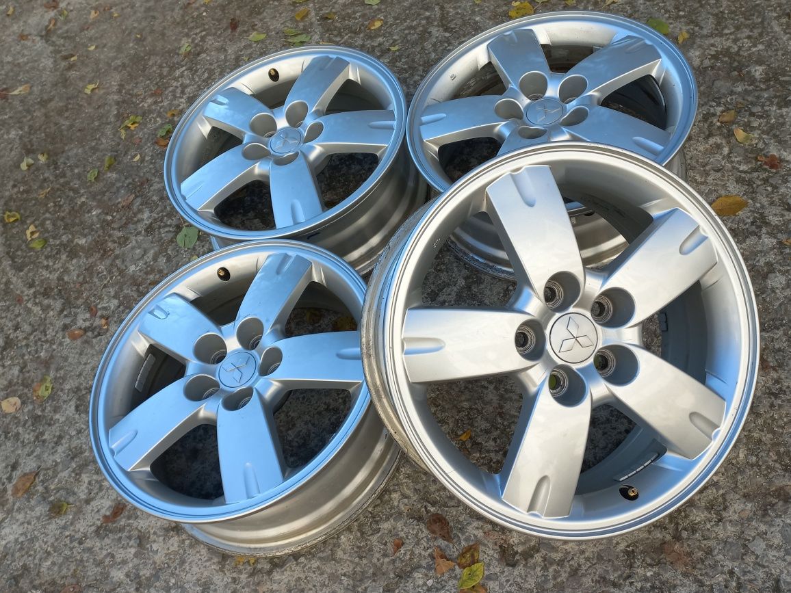 17 5x114.3 Mitsubushi Honda Hyundai Toyota Enkei 6.5j et38 Без Забележ