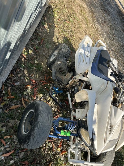 Vand atv 125 de centimetri cilindrici