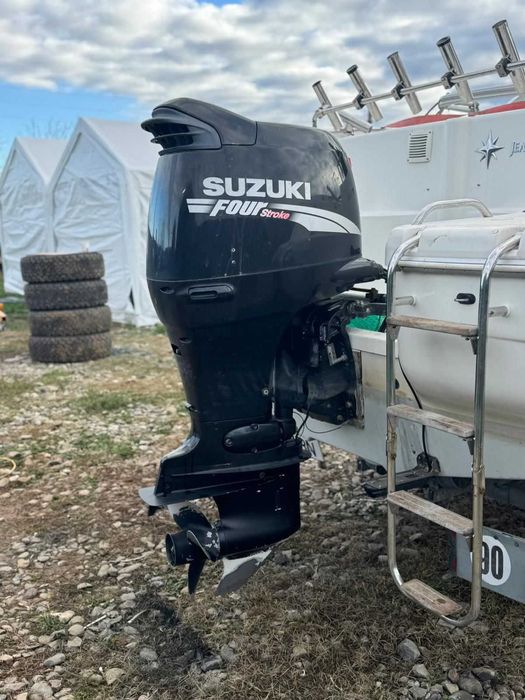 Motor barca Suzuki 140DF 4 timpi 140cp