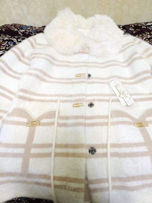 Срочно! Продаётся кофта ангорка!