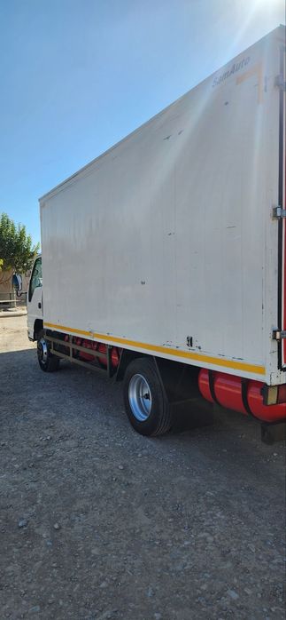 7 krug yurgan senji radiator qoʻyilgan