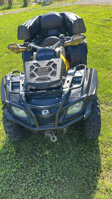 Can-Am Outlander 800 XT Max